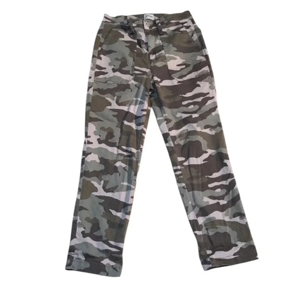 Camouflage Women's Pants - Picture 8 of 9